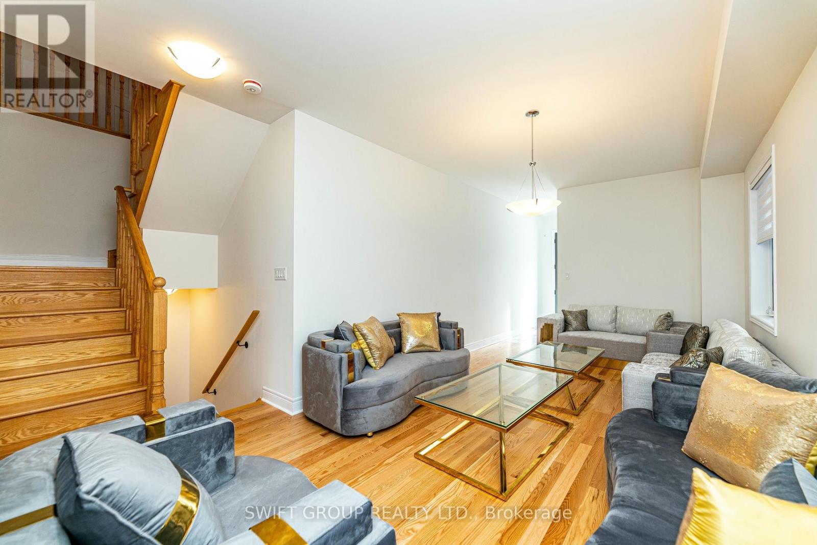 27 Keyworth Crescent, Brampton, Ontario  L6R 4E8 - Photo 9 - W12825418