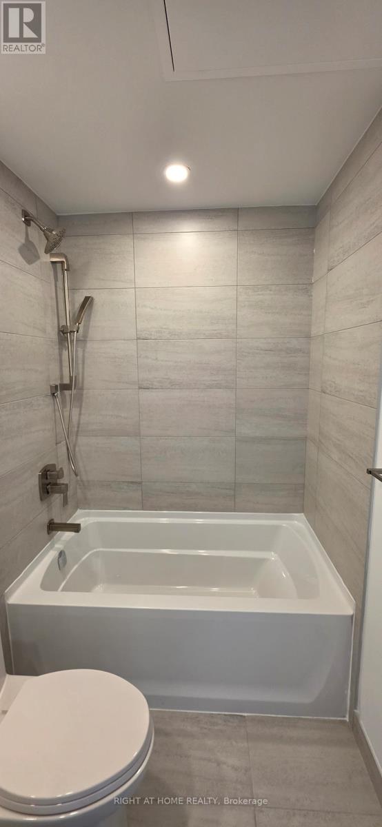 #2007 - 1 Fairview Road E, Mississauga, Ontario  L5A 0B4 - Photo 14 - W12825420