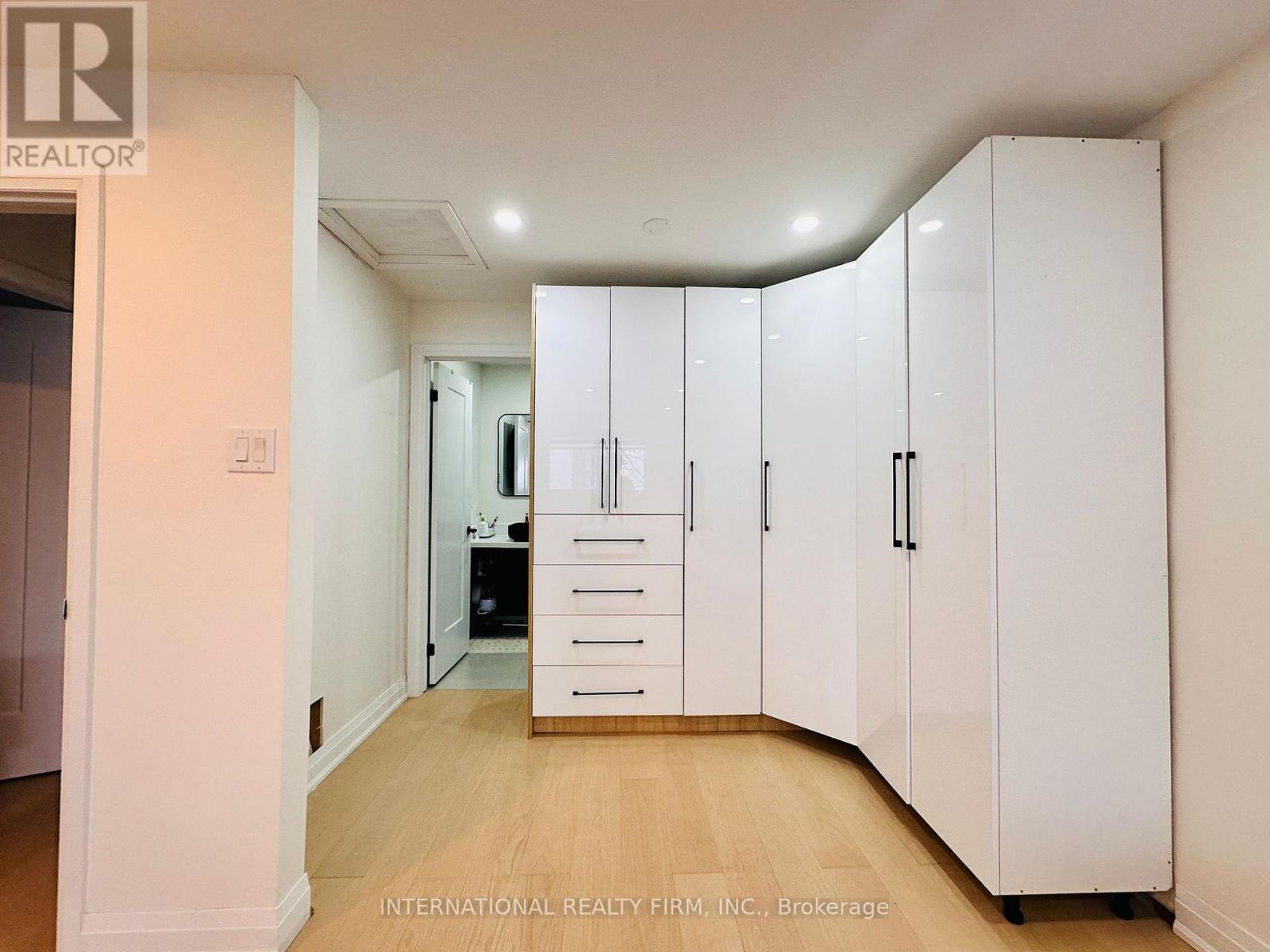 4 Joshua Court, Brampton, Ontario  L6S 3W4 - Photo 16 - W12825422