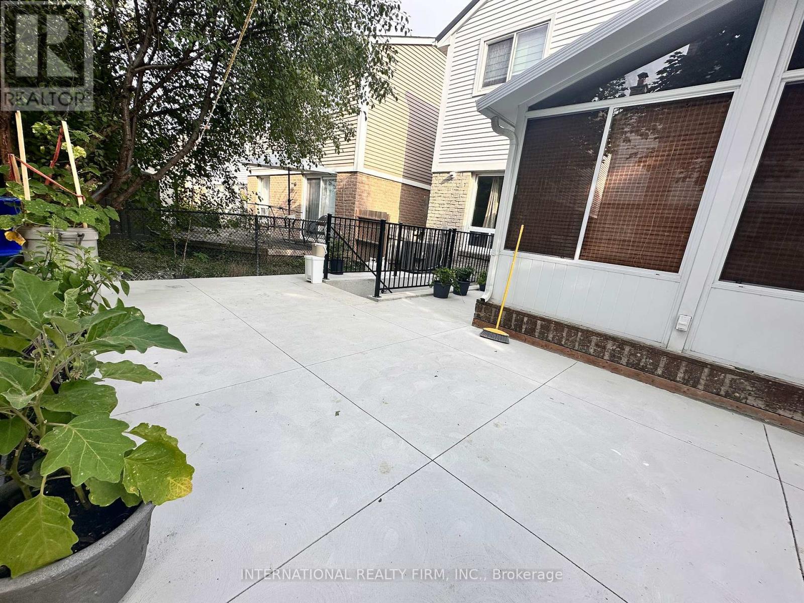 4 Joshua Court, Brampton, Ontario  L6S 3W4 - Photo 25 - W12825422