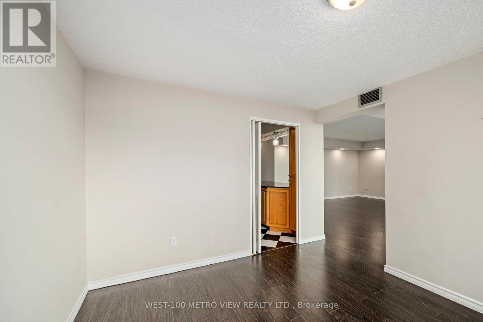 1602 - 389 Dundas Street, London East, Ontario  N6B 3L5 - Photo 10 - X12825430