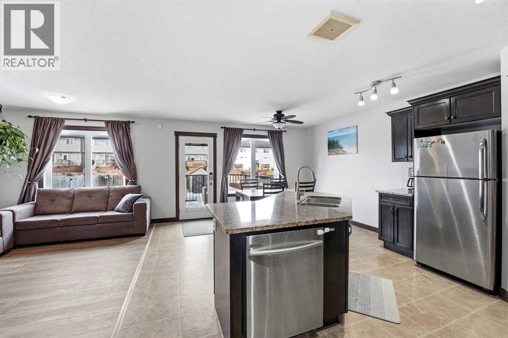 20 Almond Crescent, Blackfalds, Alberta  T4M 0J6 - Photo 6 - A2288224