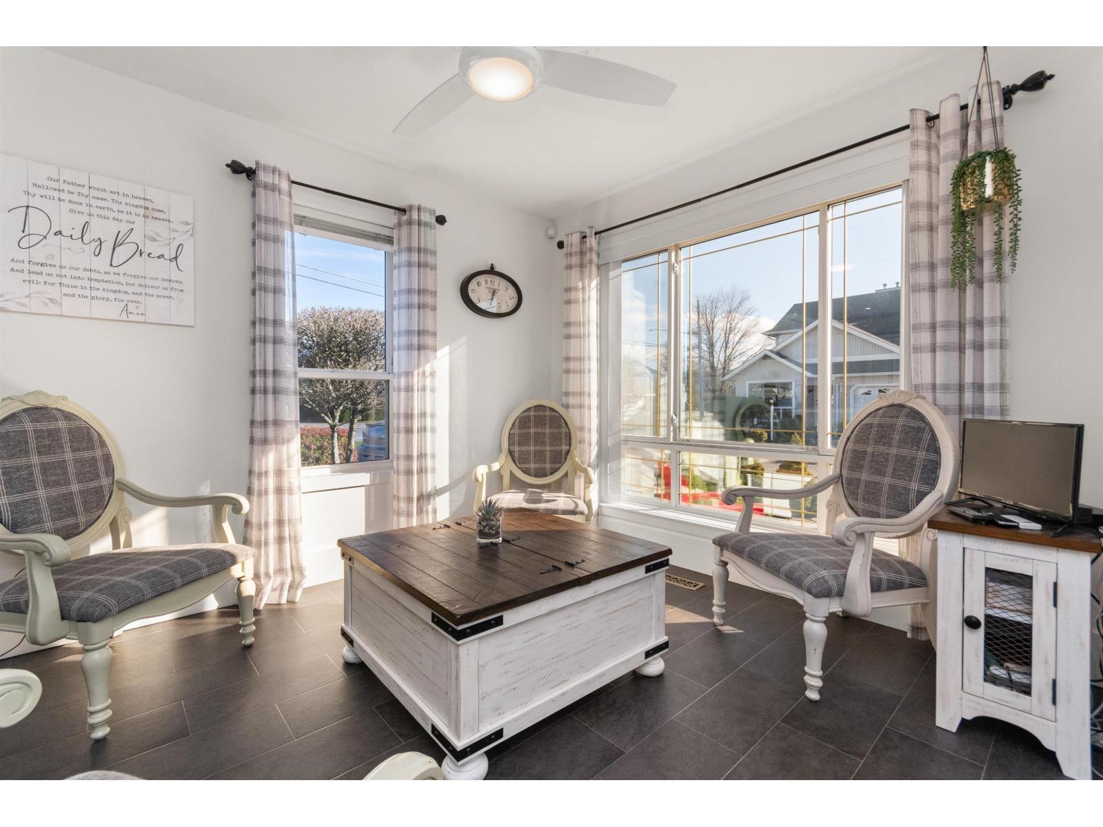 7 8979 Broadway Street, Chilliwack Proper South, Chilliwack, British Columbia  V2P 5V9 - Photo 5 - R3093904