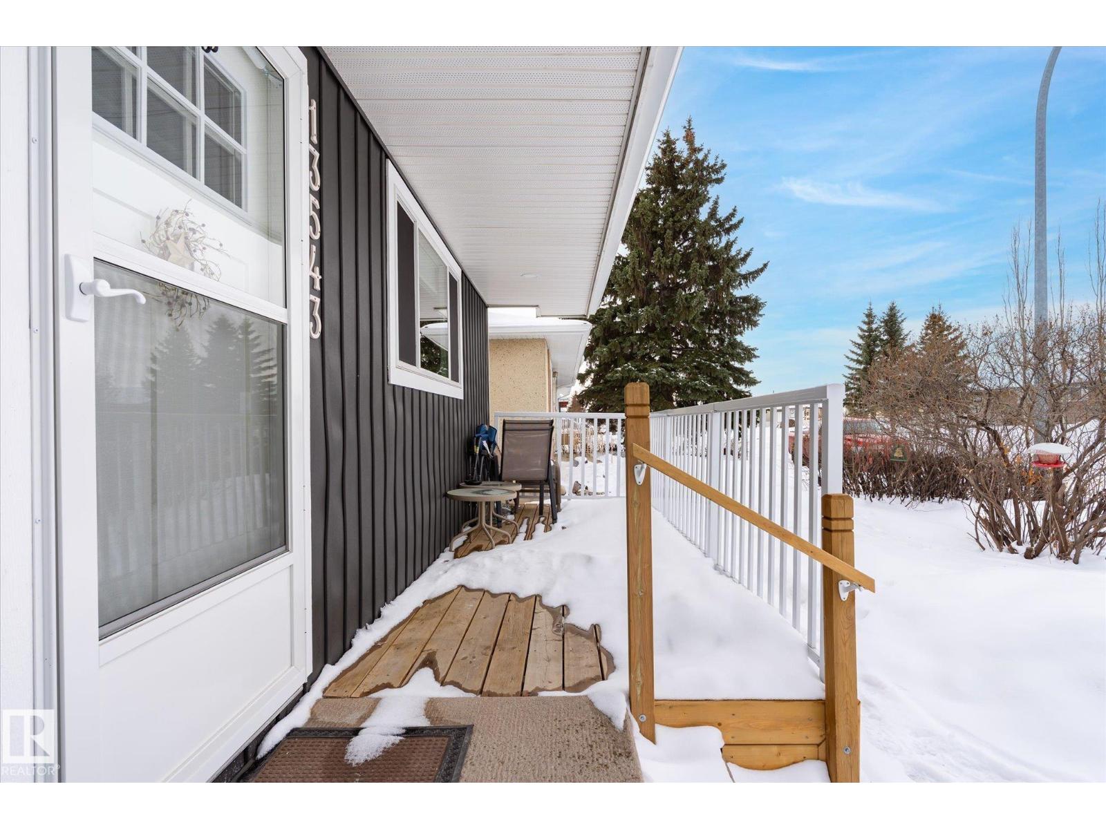 13543 67 St Nw, Edmonton, Alberta  T5C 0C6 - Photo 3 - E4475055