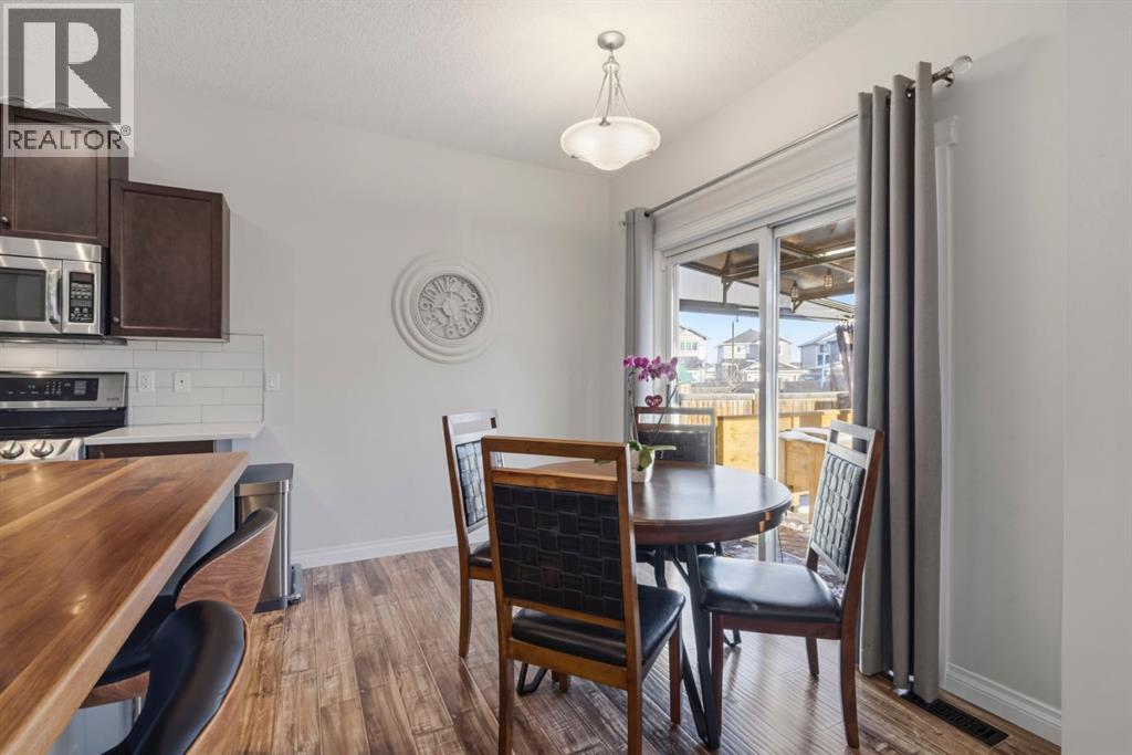 729 Hampton Hills Drive Ne, High River, Alberta  T1V 0E6 - Photo 8 - A2288169