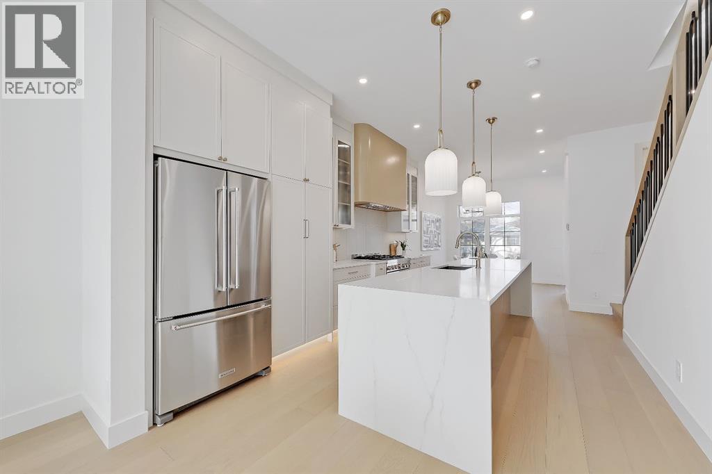 417 22 Avenue Nw, Calgary, Alberta  T2M 1N4 - Photo 10 - A2286632