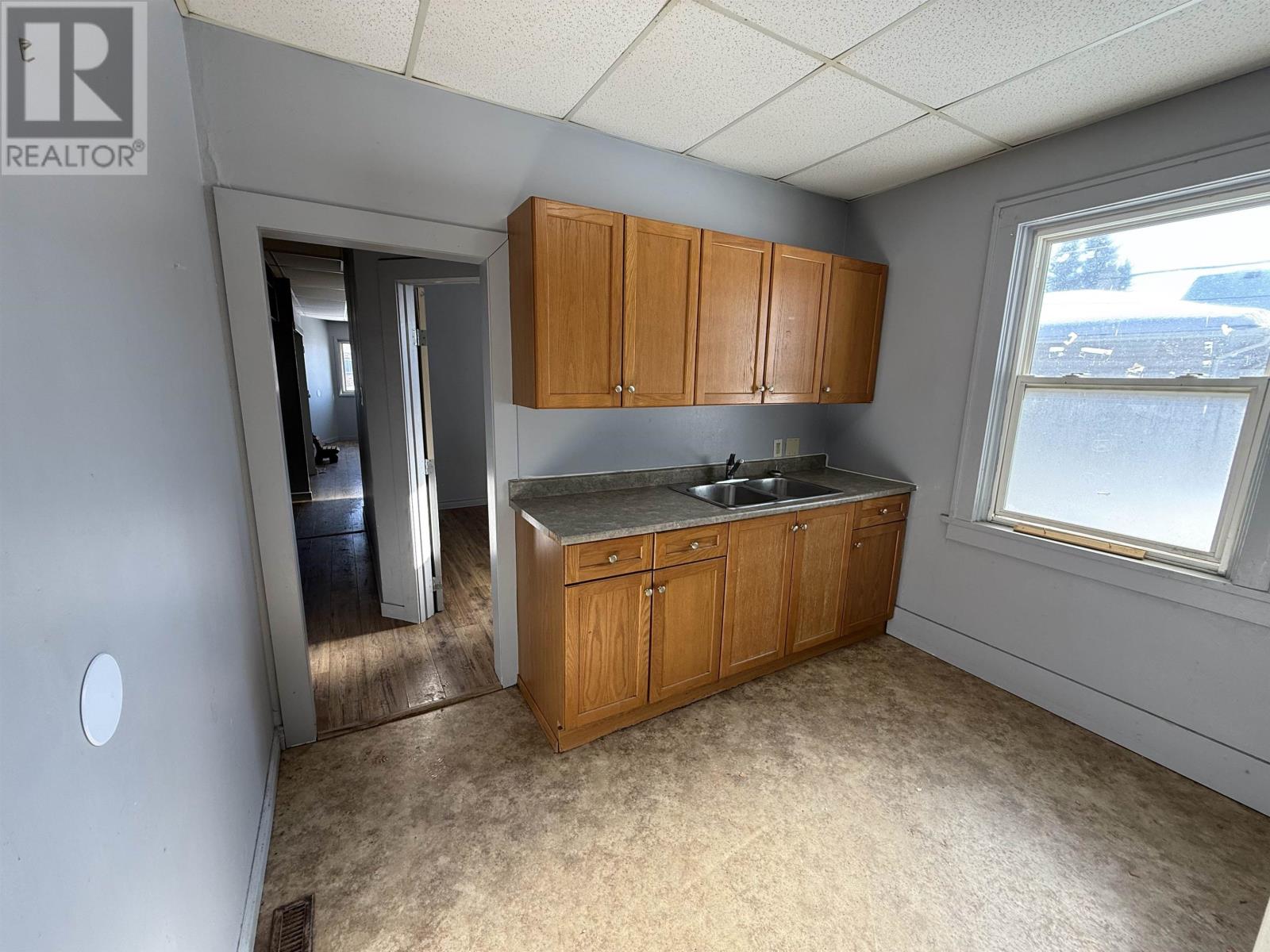 329 Grenville Ave, Thunder Bay, Ontario  P7A 2B3 - Photo 11 - TB2600305