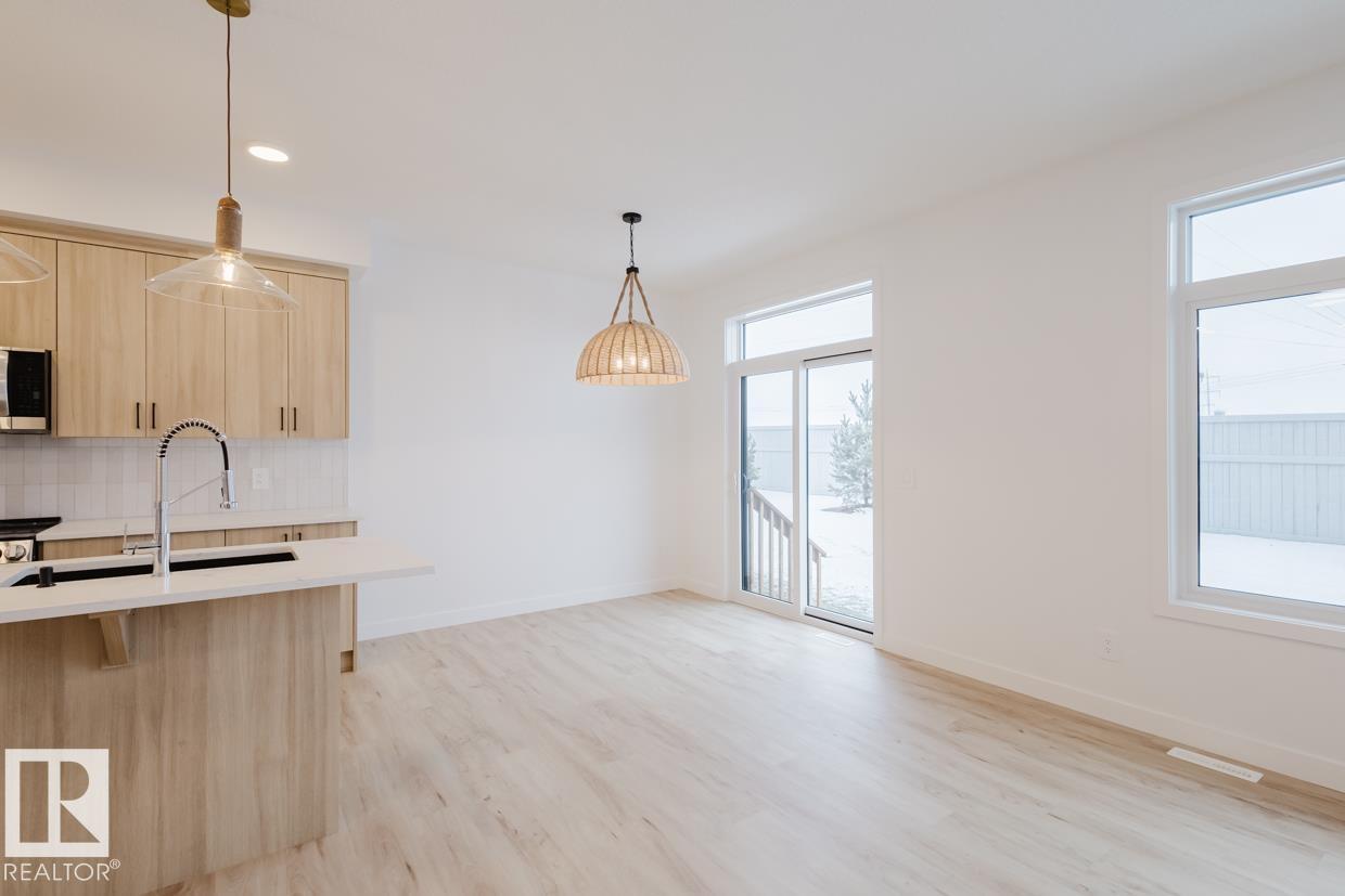 2634 62 St Sw, Edmonton, Alberta  X0X 0X0 - Photo 7 - E4475071