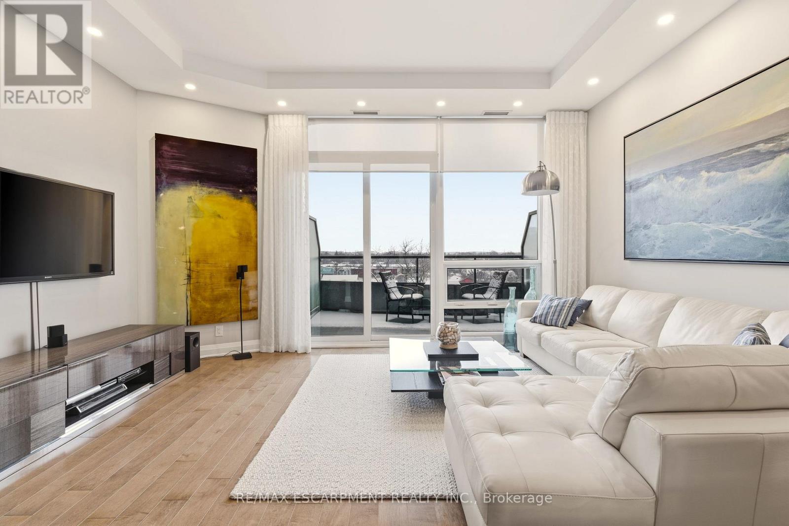 703 - 11 Bronte Road, Oakville, Ontario  L6L 0E1 - Photo 18 - W12825436