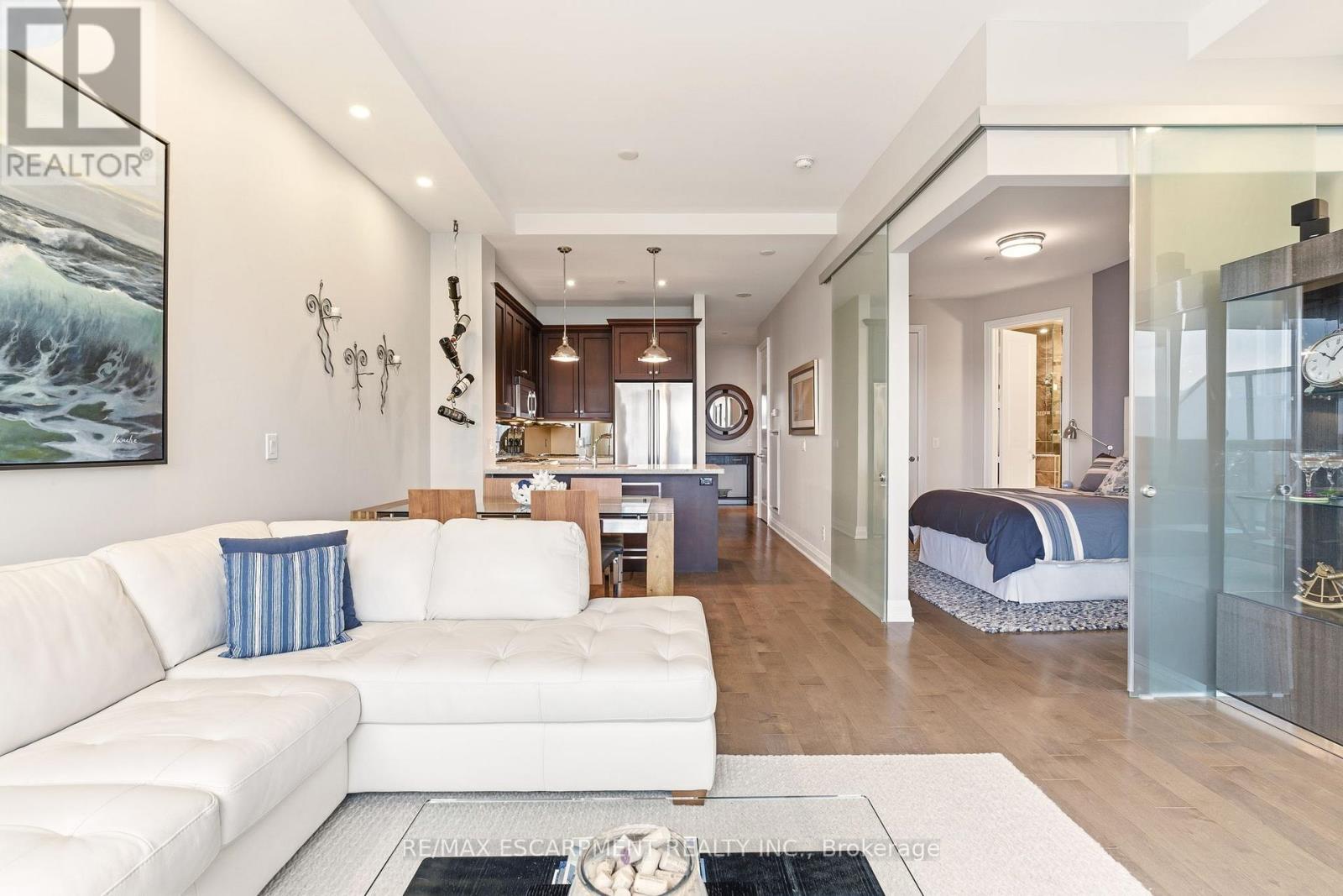 703 - 11 Bronte Road, Oakville, Ontario  L6L 0E1 - Photo 22 - W12825436