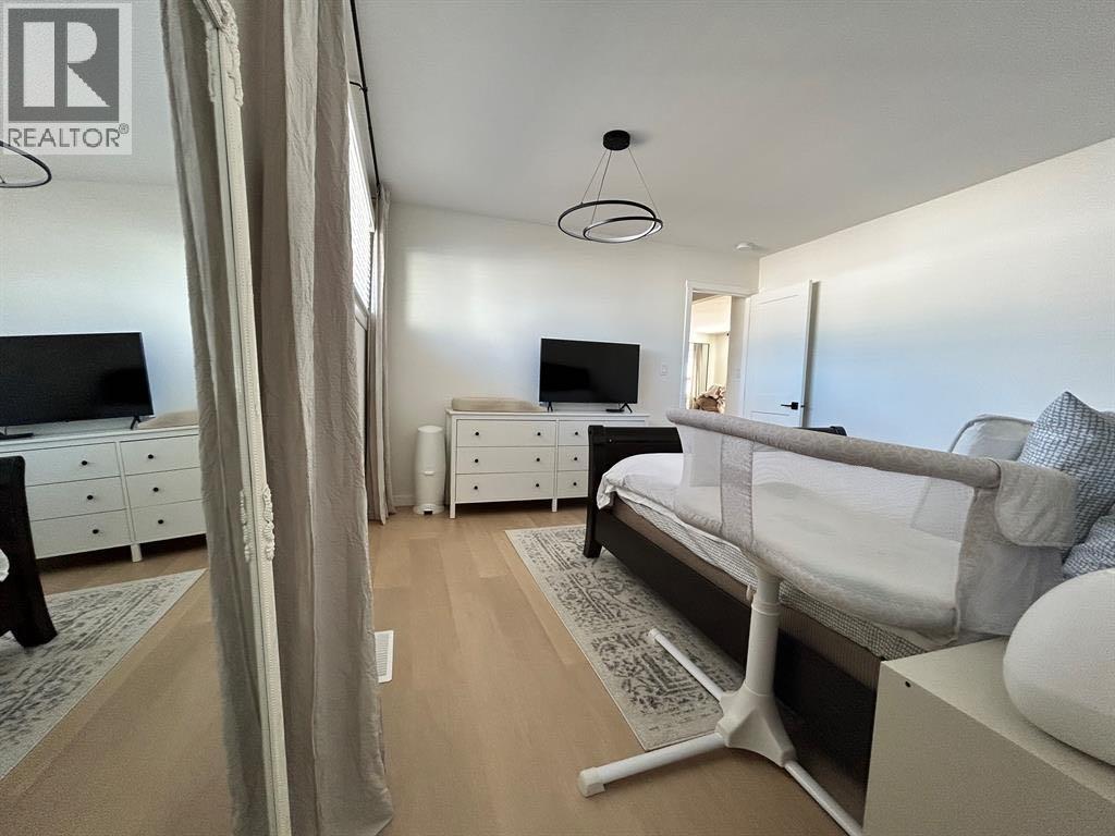 1146 Lakeway Boulevard S, Lethbridge, Alberta  T1K 3E7 - Photo 13 - A2280714