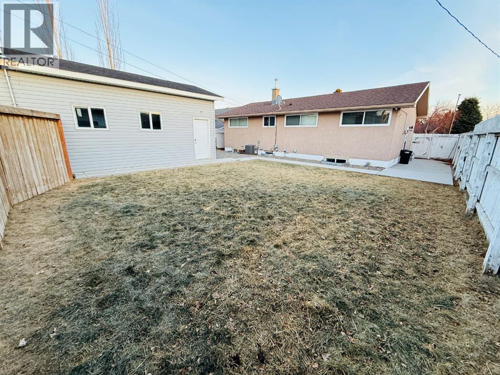 1146 Lakeway Boulevard S, Lethbridge, Alberta  T1K 3E7 - Photo 36 - A2280714