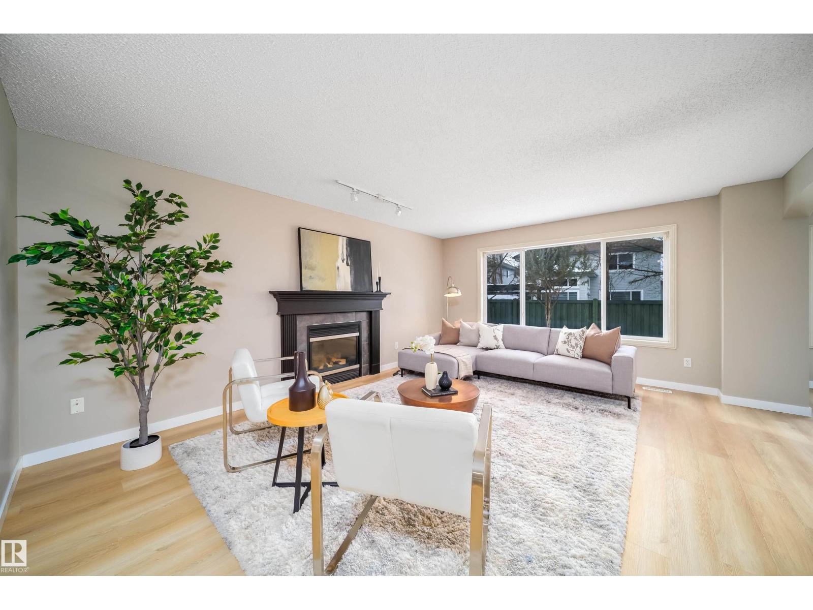 1042 Rutherford Pl Sw, Edmonton, Alberta  T6W 1J5 - Photo 13 - E4475073