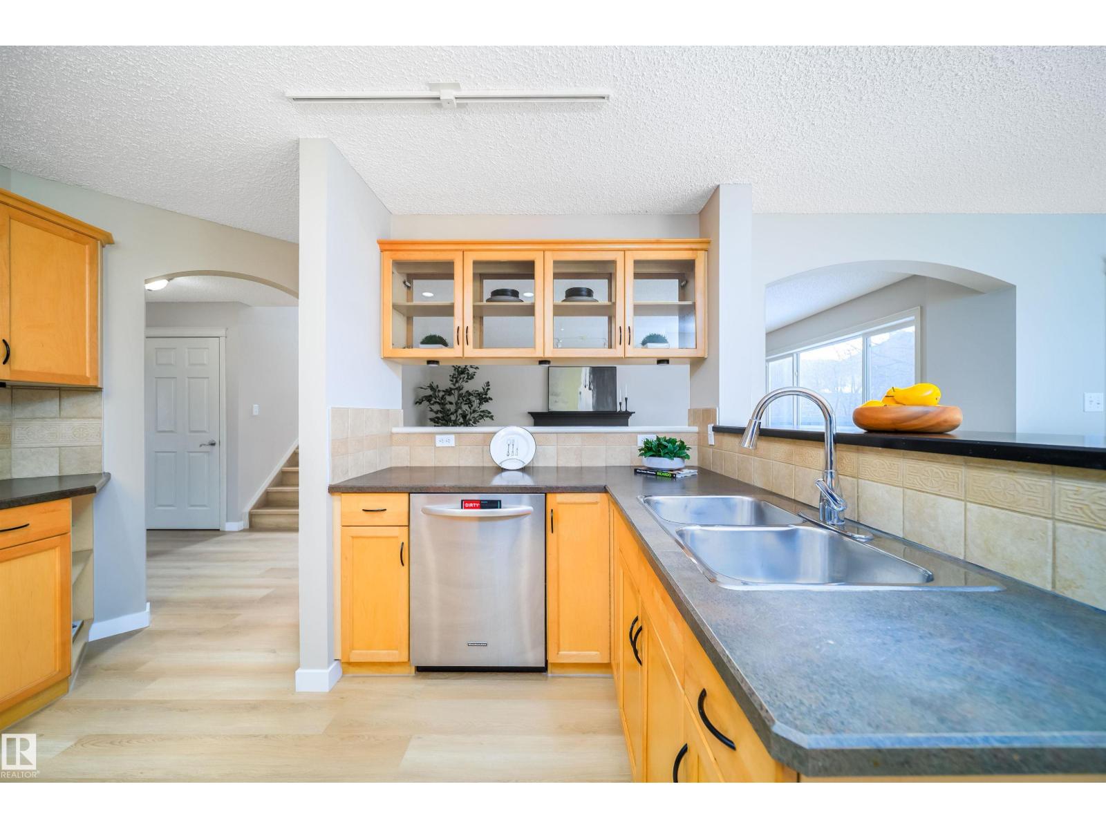 1042 Rutherford Pl Sw, Edmonton, Alberta  T6W 1J5 - Photo 19 - E4475073