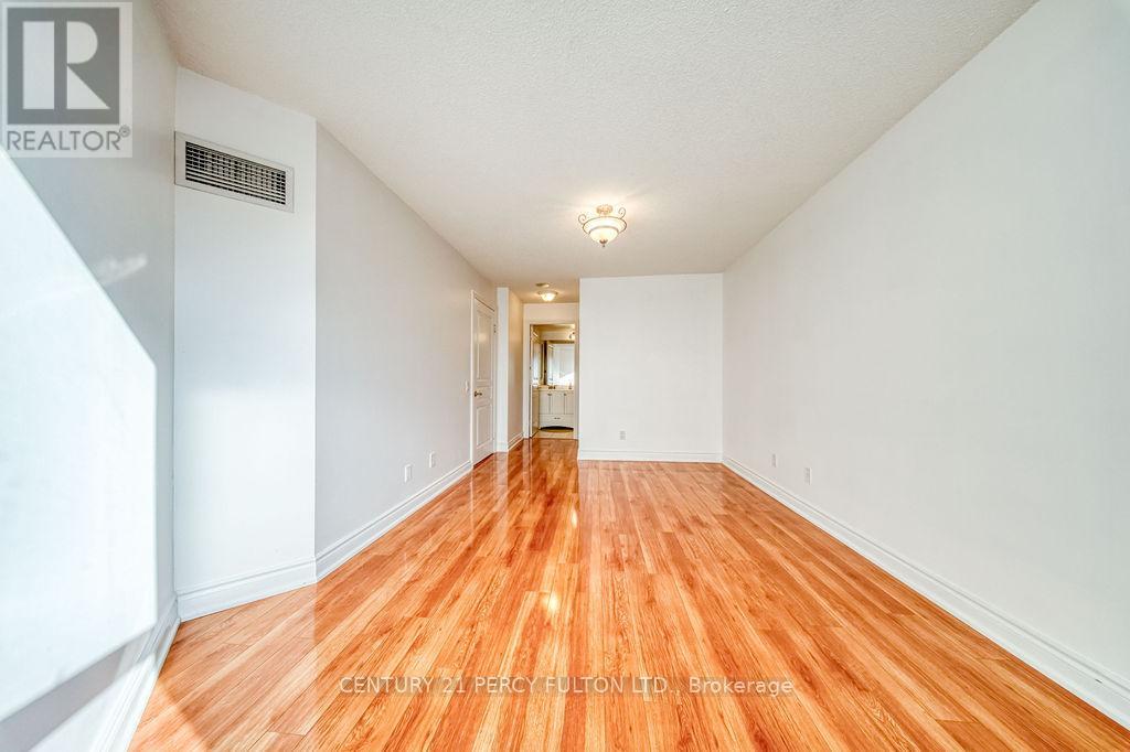 1301 - 5 Northtown Way, Toronto, Ontario  M2N 7A1 - Photo 21 - C12825486