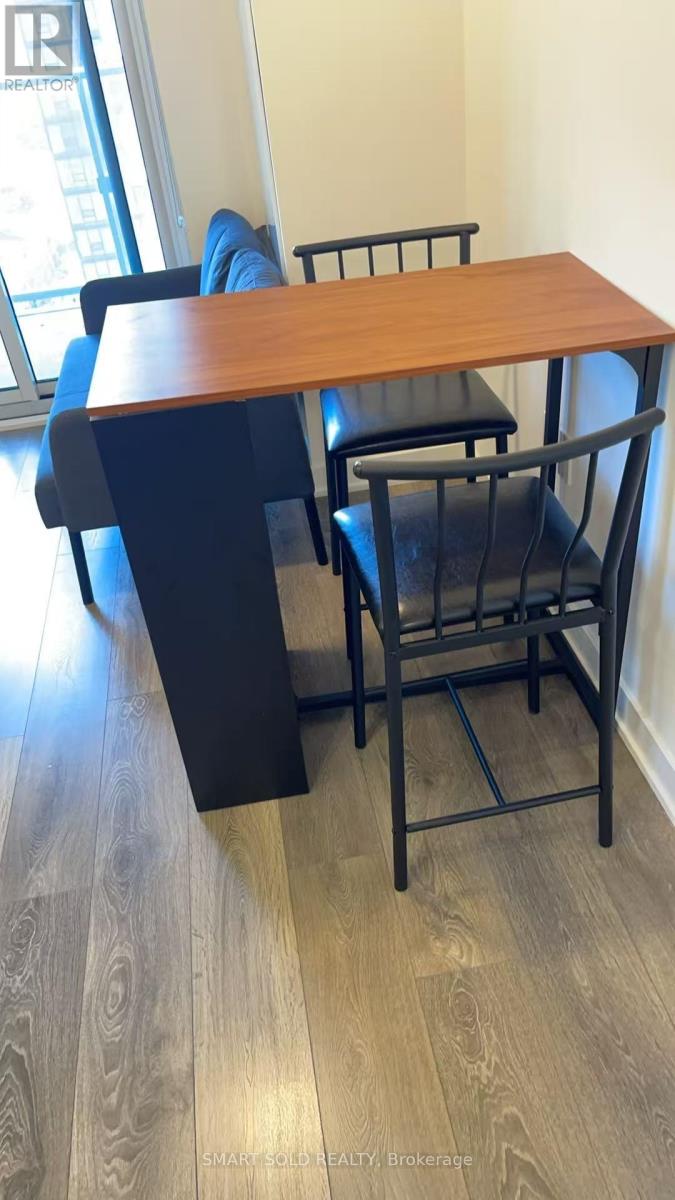 1713 - 195 Redpath Avenue E, Toronto, Ontario  M4P 0E4 - Photo 5 - C12825498