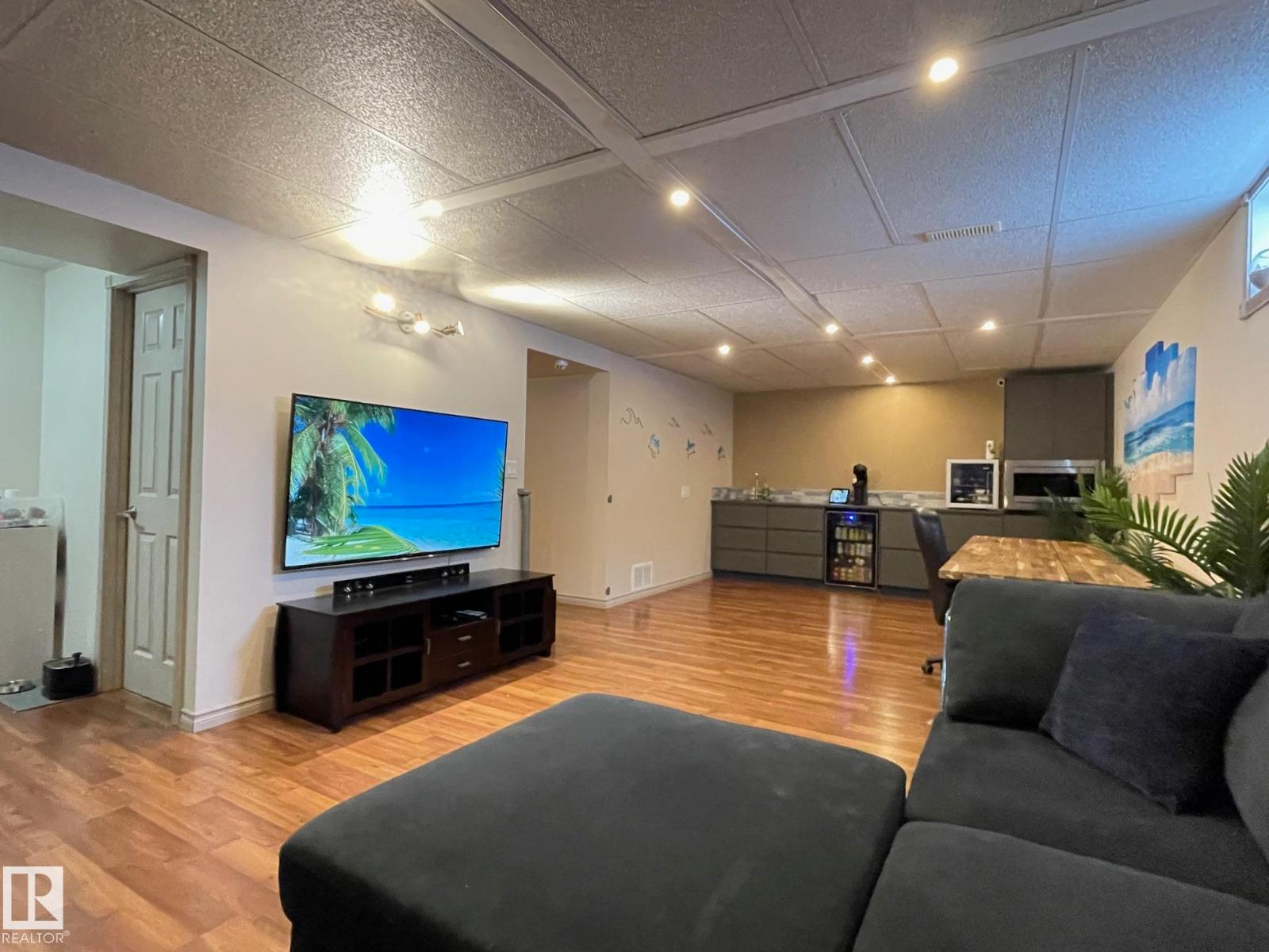 324 Warwick Rd Nw, Edmonton, Alberta  T5X 4P9 - Photo 30 - E4475065