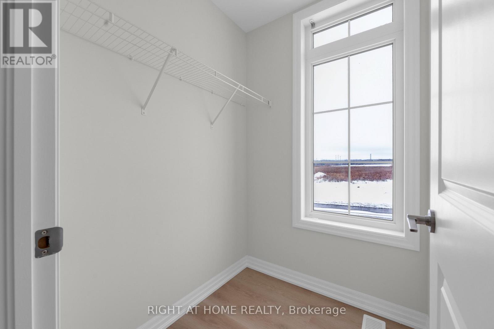 2420 Bushnell Street, Oshawa (Kedron), Ontario  L1L 0X3 - Photo 10 - E12825466