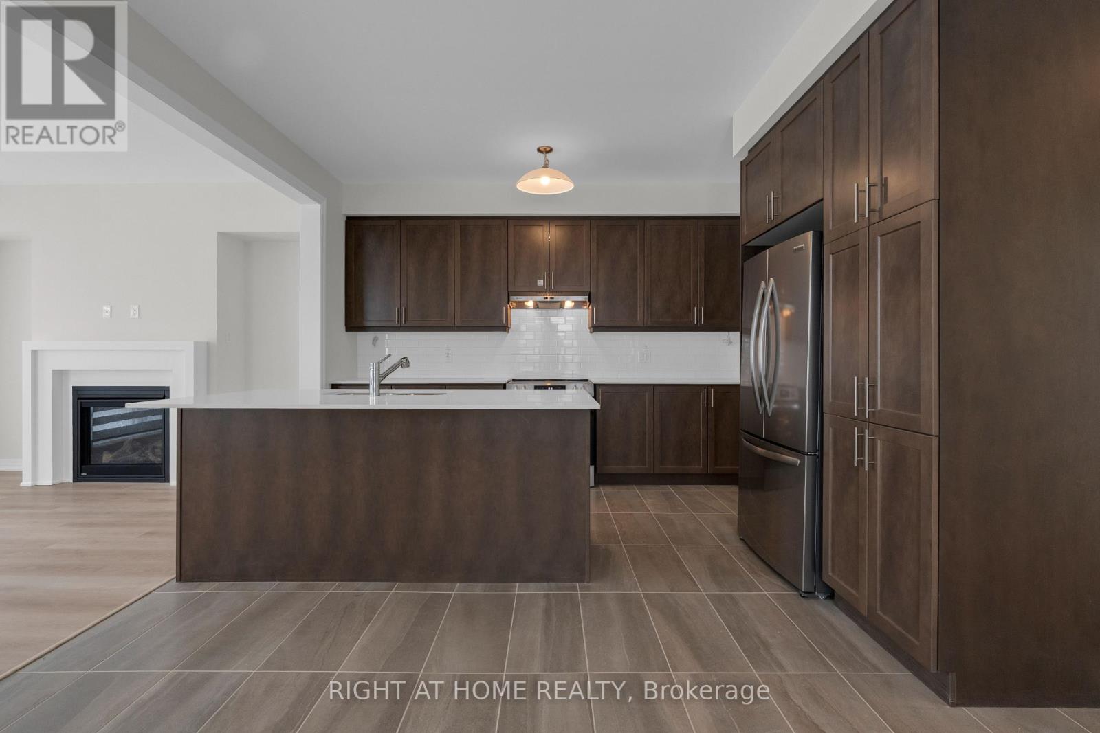 2420 Bushnell Street, Oshawa (Kedron), Ontario  L1L 0X3 - Photo 12 - E12825466