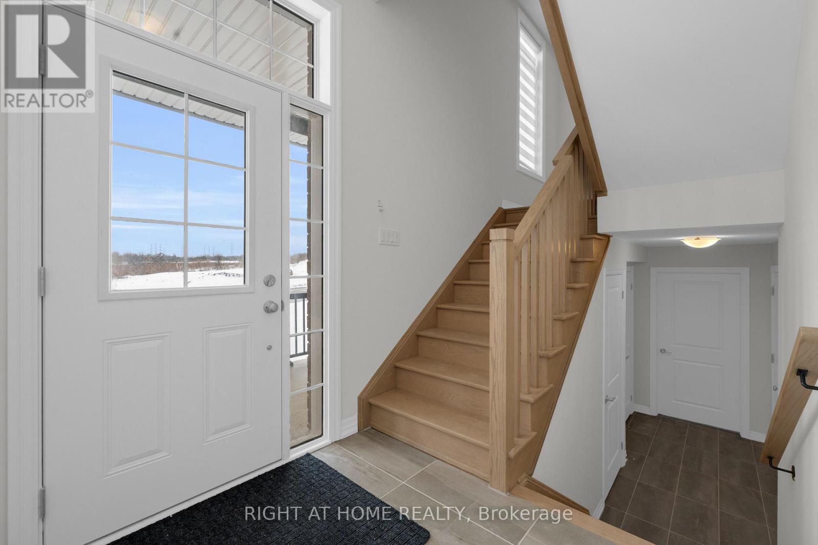 2420 Bushnell Street, Oshawa (Kedron), Ontario  L1L 0X3 - Photo 6 - E12825466