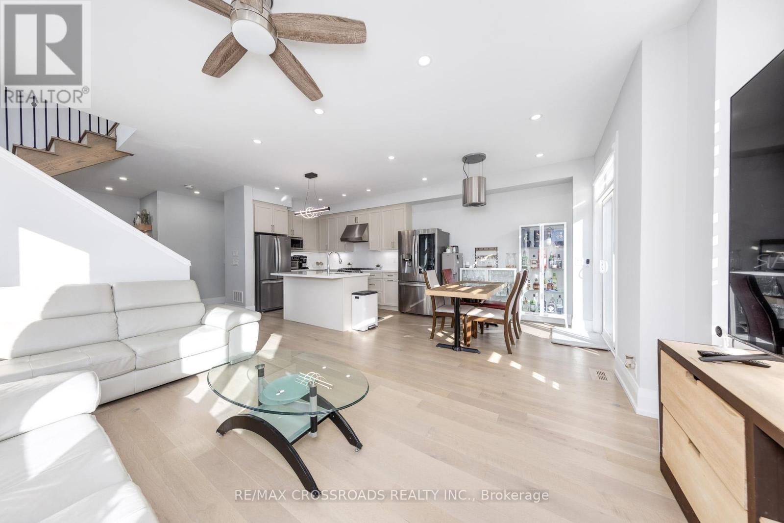 15 Percy Rye Avenue, Markham, Ontario  L6C 3K1 - Photo 16 - N12825512