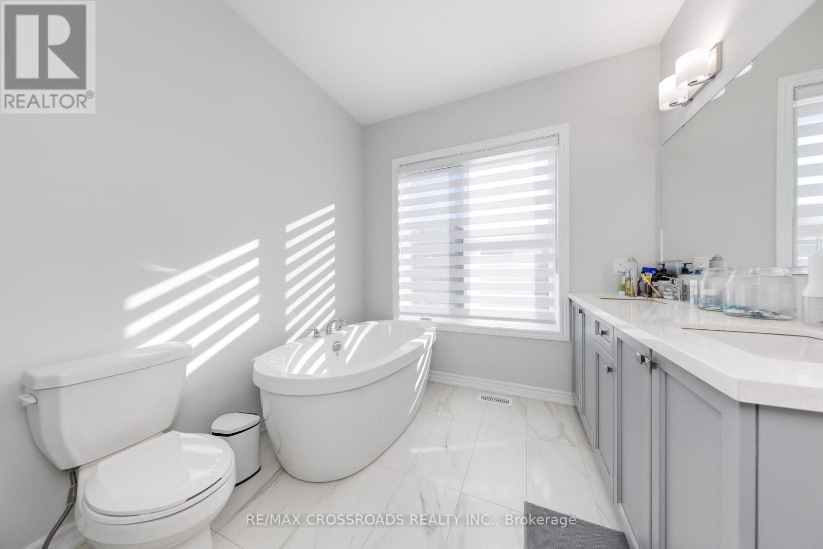 15 Percy Rye Avenue, Markham, Ontario  L6C 3K1 - Photo 23 - N12825512