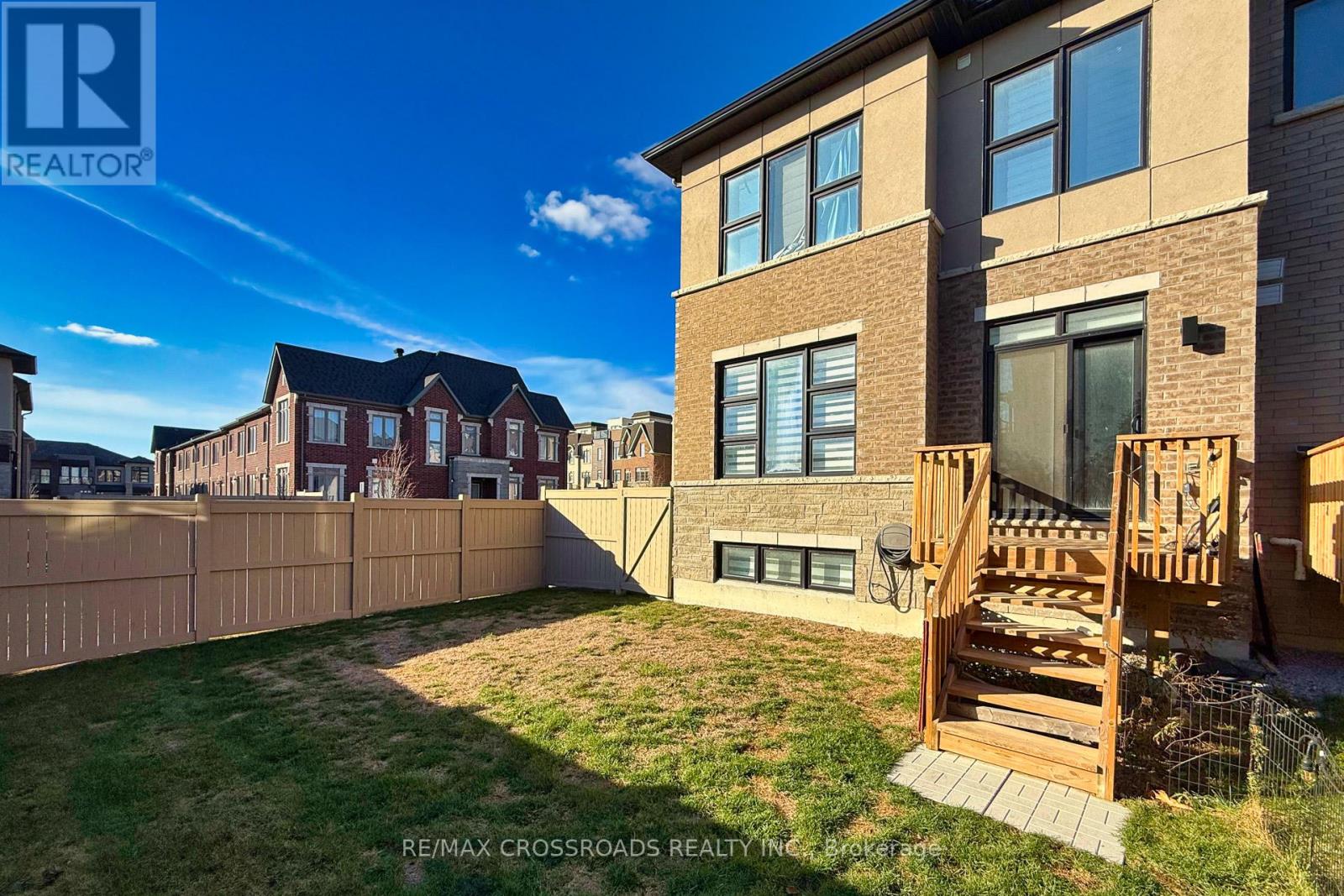 15 Percy Rye Avenue, Markham, Ontario  L6C 3K1 - Photo 39 - N12825512