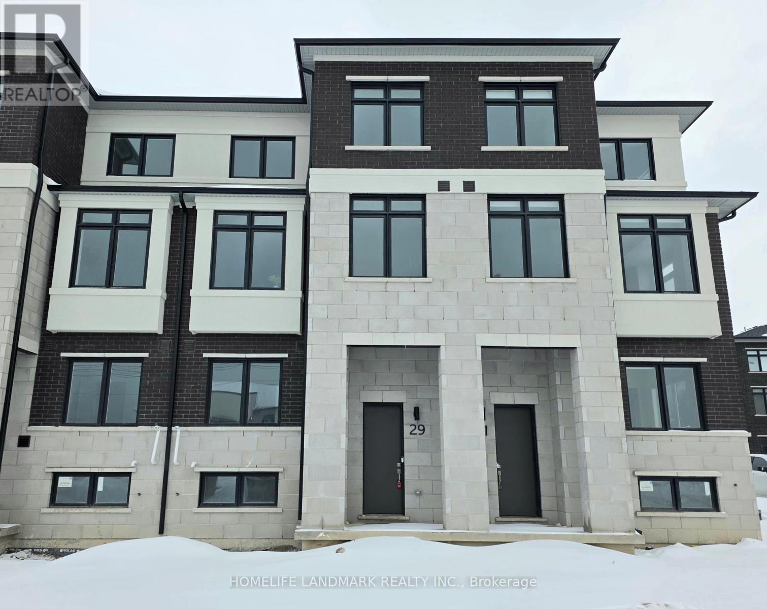 29 VICTOR METCALF LANE, Richmond Hill, Ontario