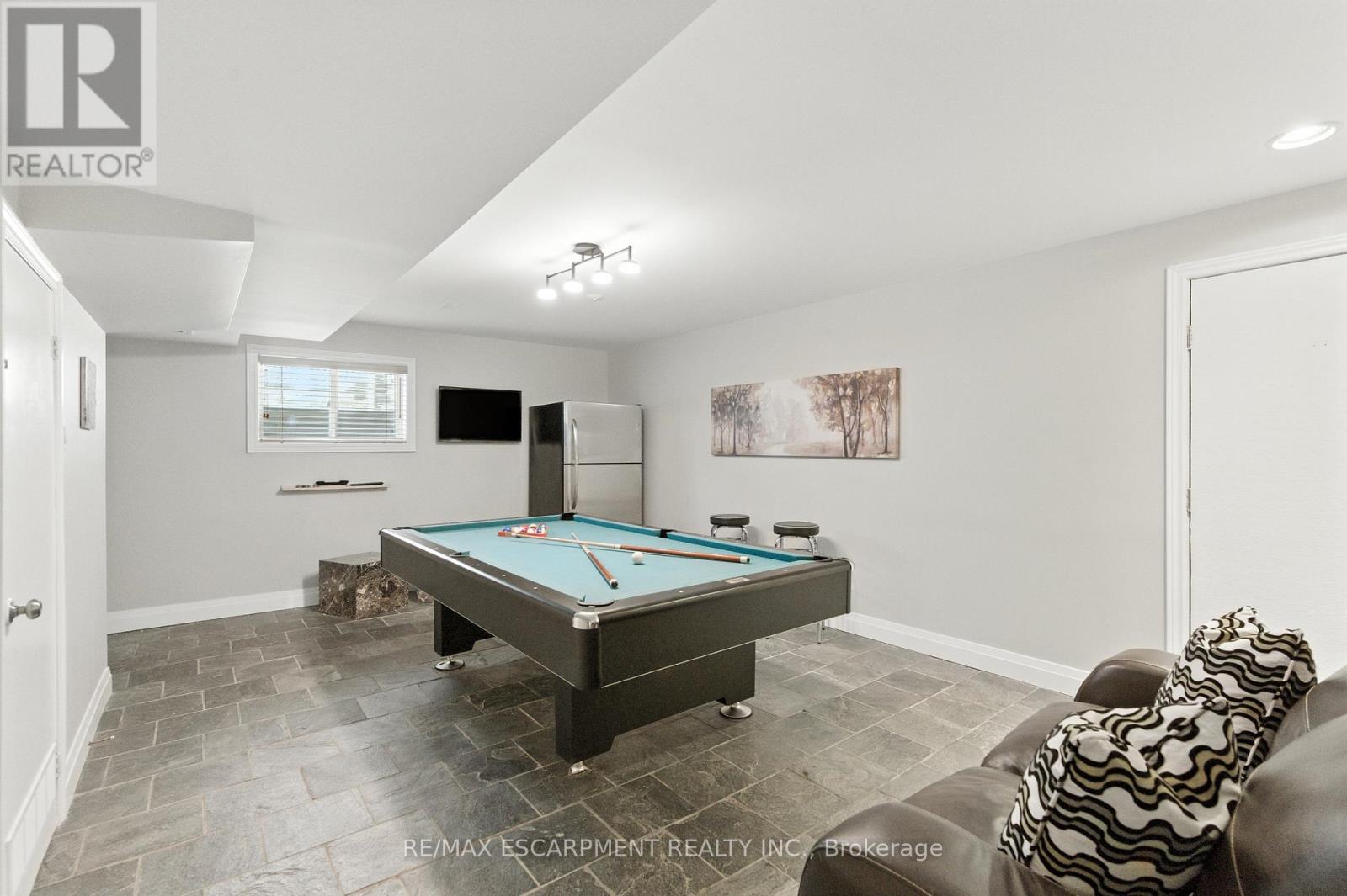 115 Pioneer Lane, Blue Mountains, Ontario  L9Y 0M6 - Photo 30 - X12825470