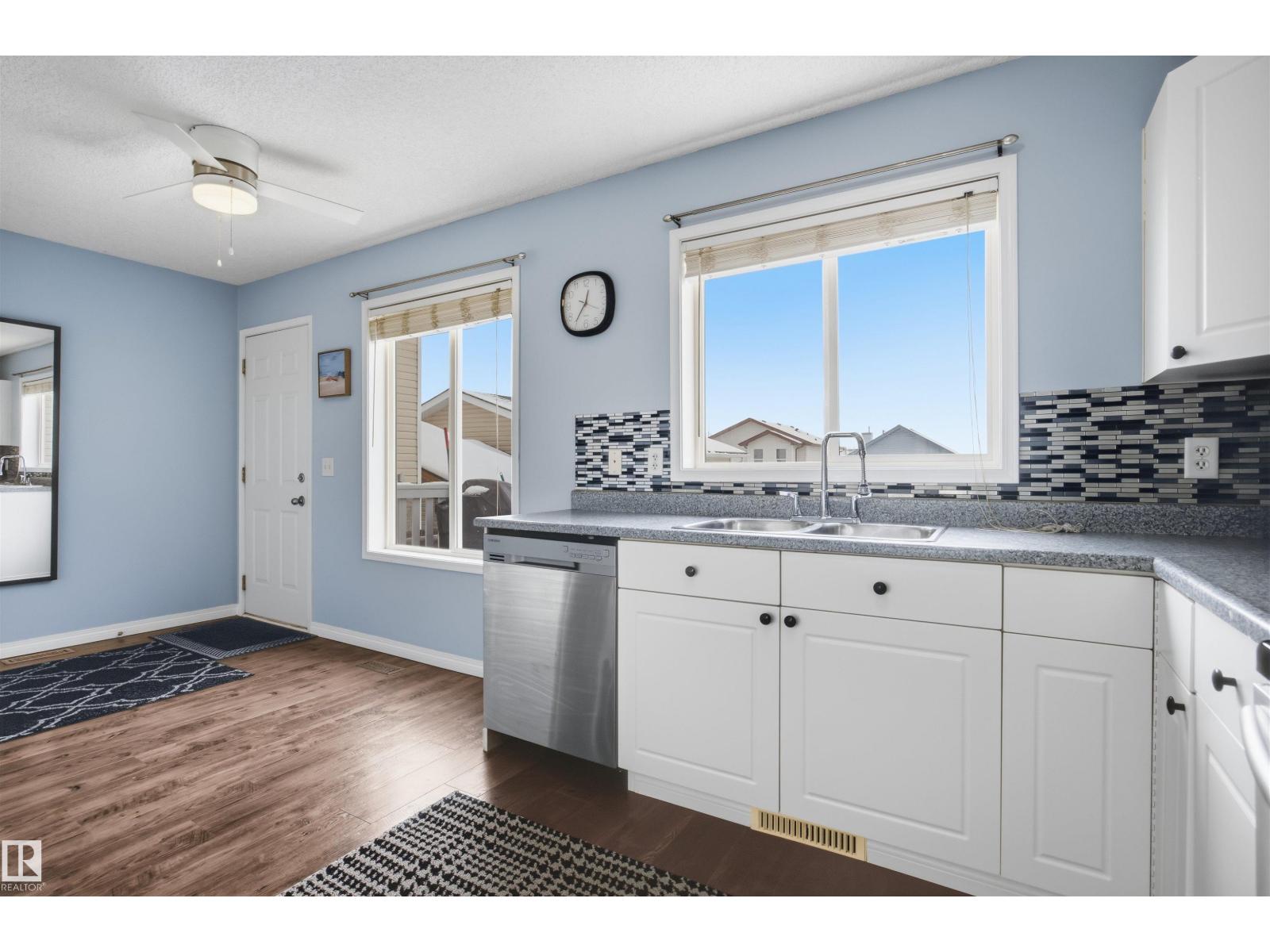 2103 36 Av Nw Nw, Edmonton, Alberta  T6T 1S3 - Photo 13 - E4475076