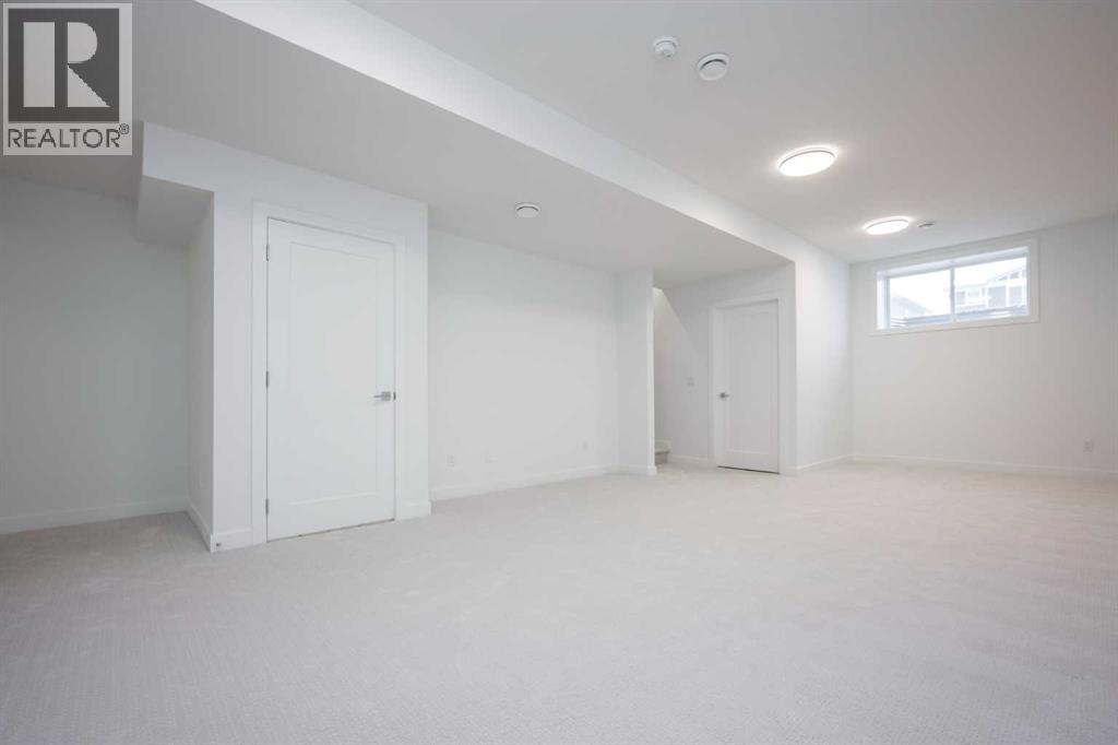 1020 West Lakeview Drive, Chestermere, Alberta T1X 2T3 - Photo 37 - A2286457