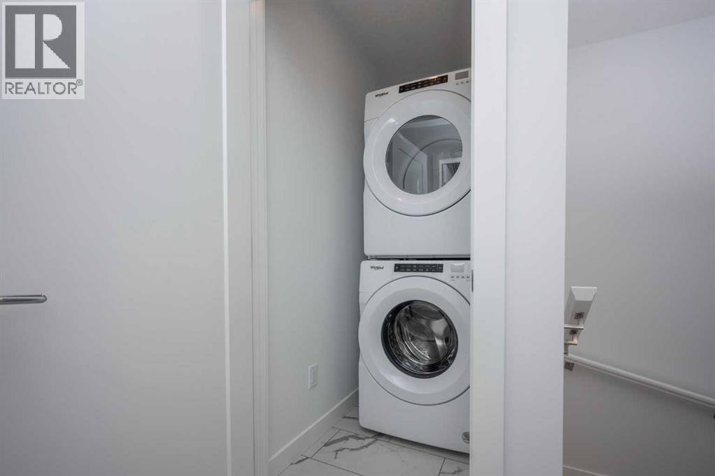 1020 West Lakeview Drive, Chestermere, Alberta T1X 2T3 - Photo 29 - A2286457