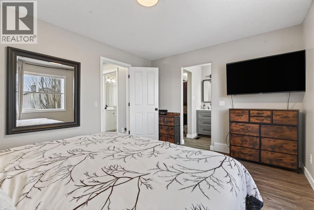 43 Drake Landing Common, Okotoks, Alberta  T1S 2M4 - Photo 36 - A2288346