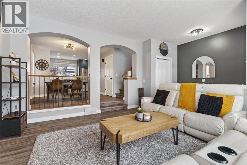 43 Drake Landing Common, Okotoks, Alberta  T1S 2M4 - Photo 6 - A2288346