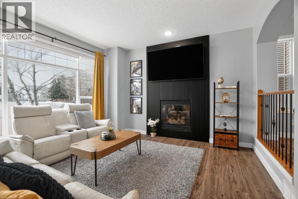 43 Drake Landing Common, Okotoks, Alberta  T1S 2M4 - Photo 7 - A2288346