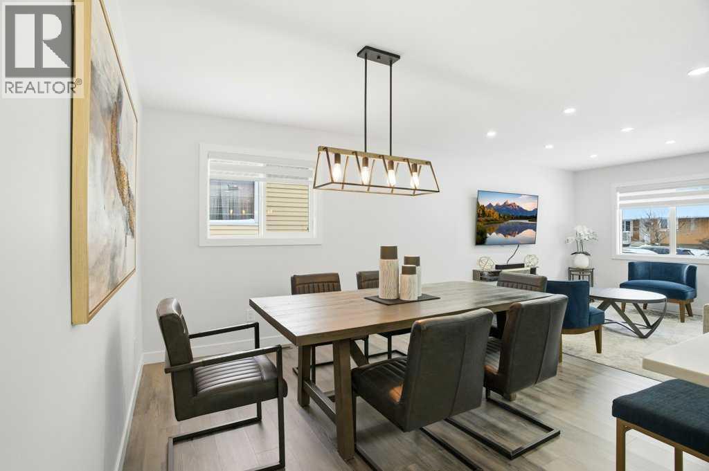 3 Kentish Drive Sw, Calgary, Alberta  T2V 2L4 - Photo 2 - A2286841