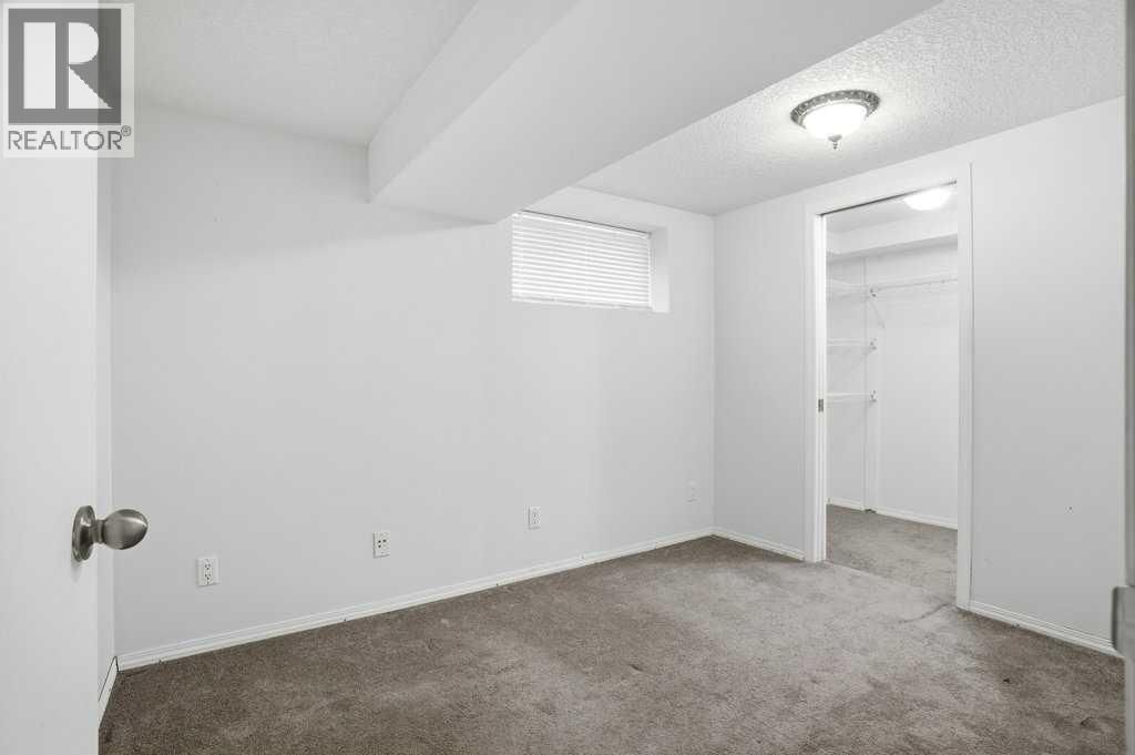 3 Kentish Drive Sw, Calgary, Alberta  T2V 2L4 - Photo 31 - A2286841