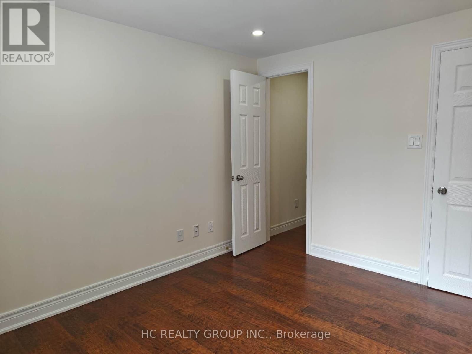 Basement 4 Pine Bough Manor, Richmond Hill, Ontario  L4S 1A4 - Photo 10 - N12825530