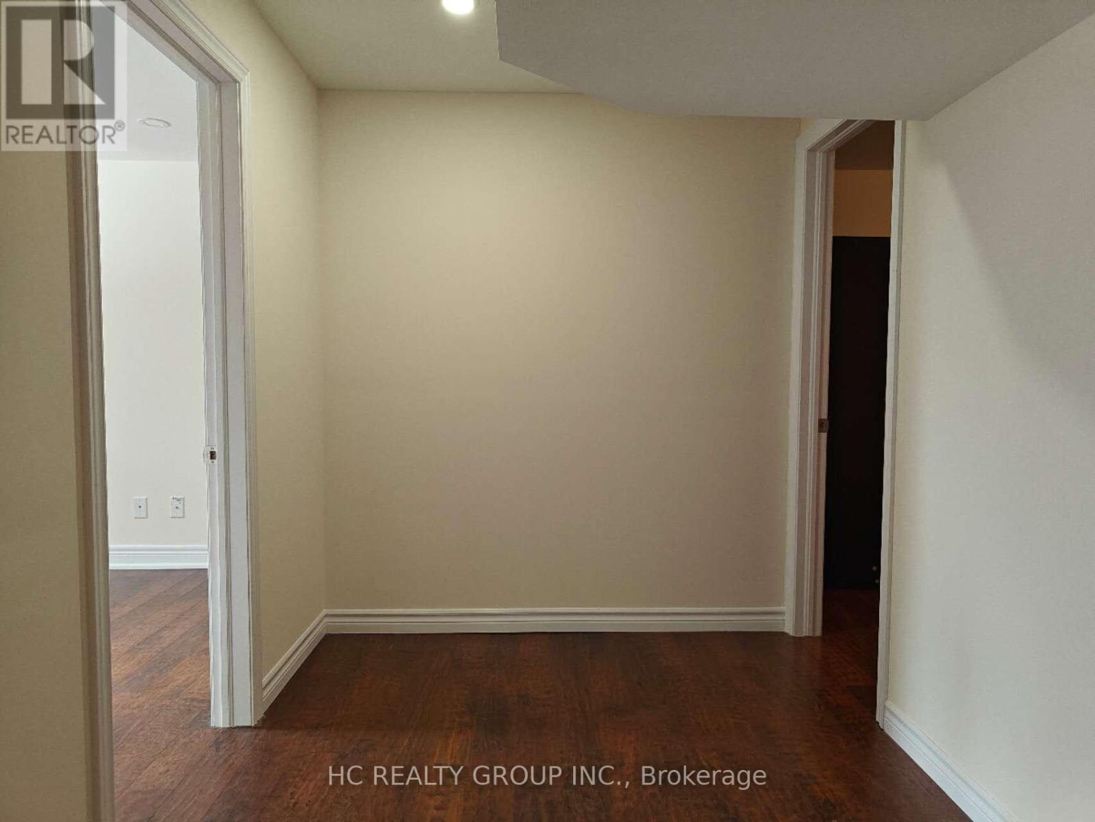 Basement 4 Pine Bough Manor, Richmond Hill, Ontario  L4S 1A4 - Photo 12 - N12825530