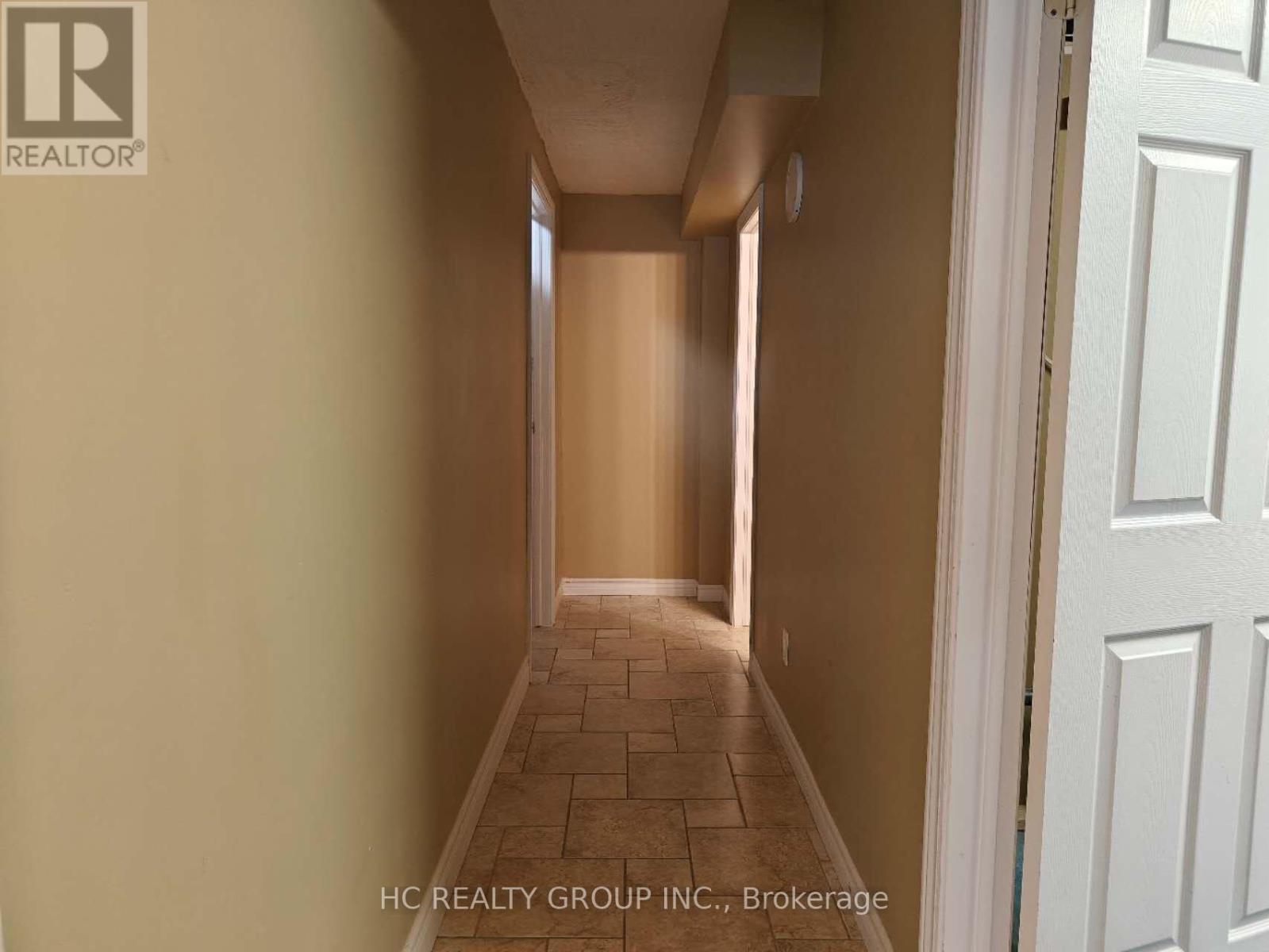 Basement 4 Pine Bough Manor, Richmond Hill, Ontario  L4S 1A4 - Photo 17 - N12825530