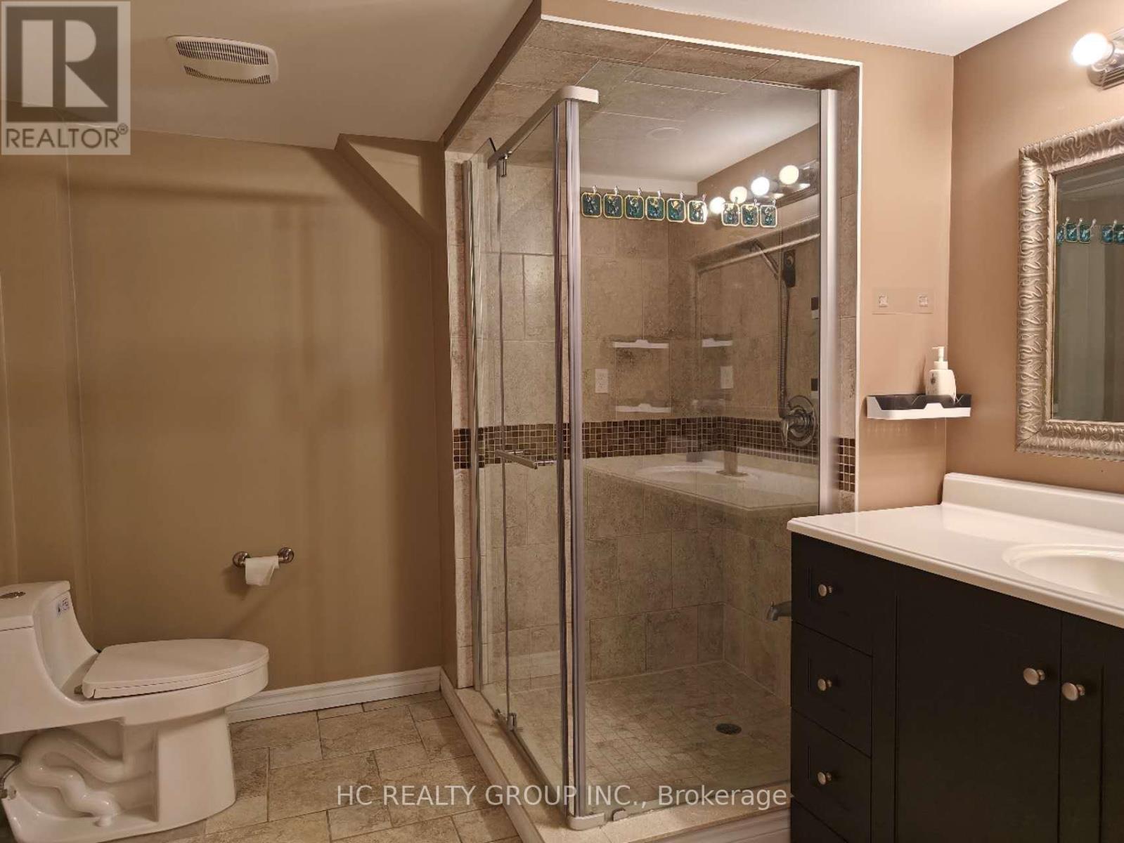 Basement 4 Pine Bough Manor, Richmond Hill, Ontario  L4S 1A4 - Photo 19 - N12825530