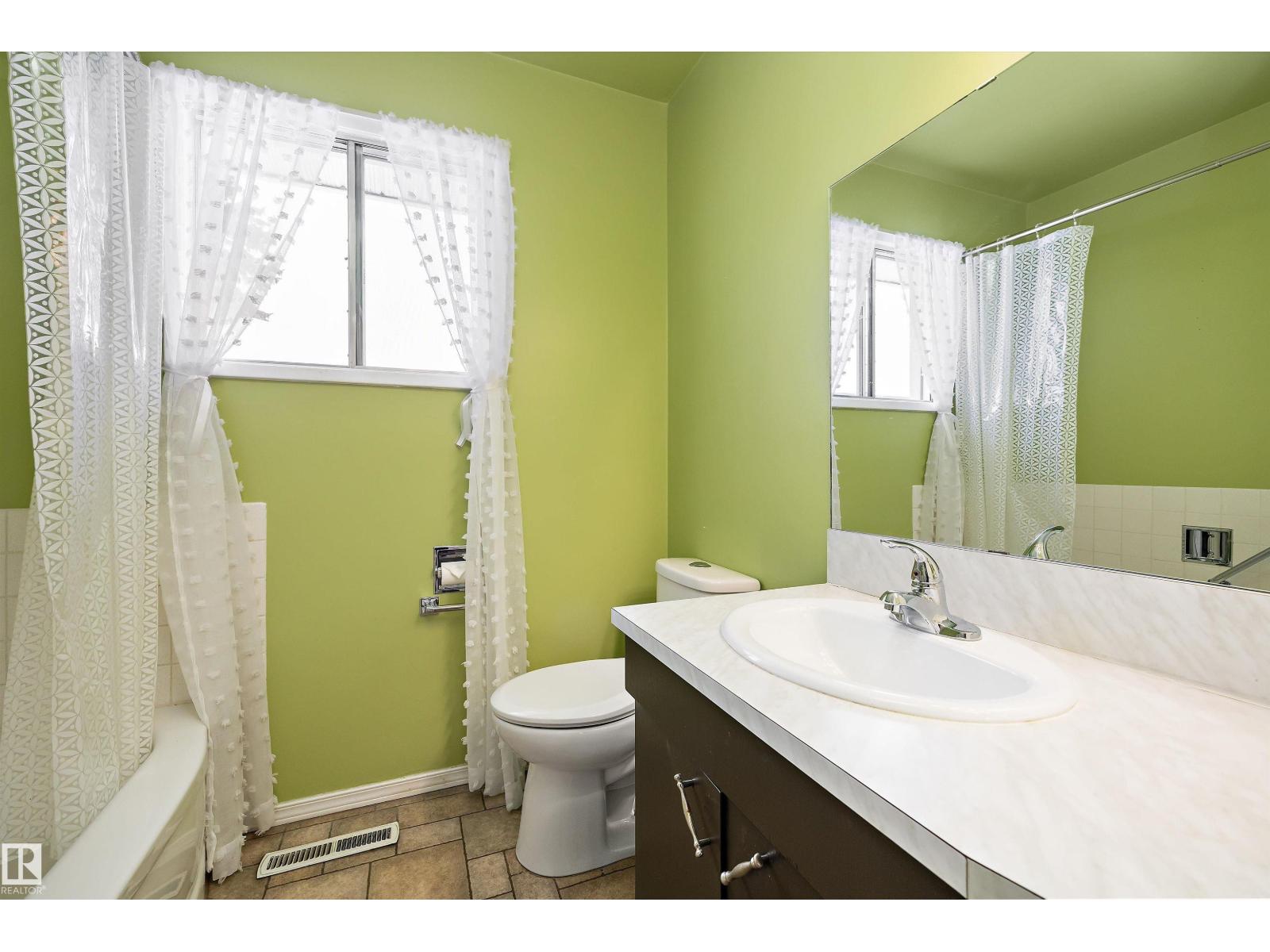 13536 66 St Nw, Edmonton, Alberta  T5C 0B6 - Photo 11 - E4475081