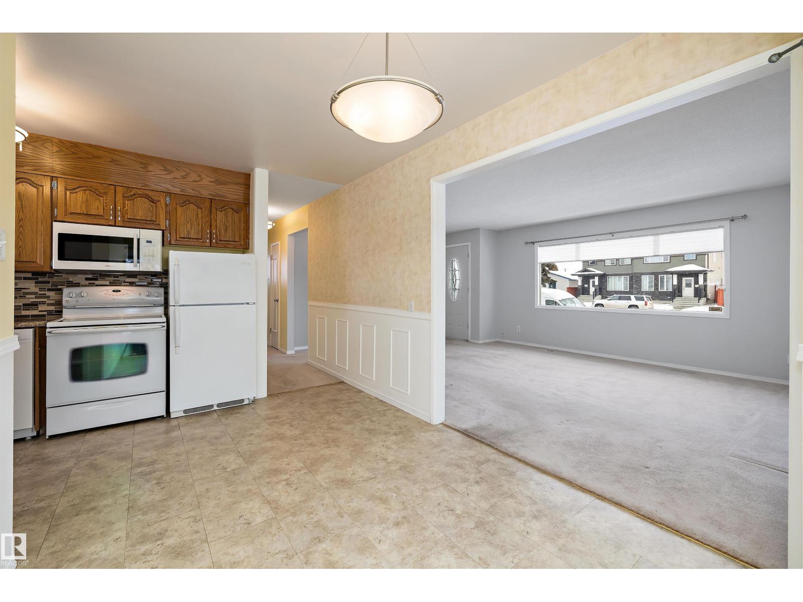 13536 66 St Nw, Edmonton, Alberta  T5C 0B6 - Photo 5 - E4475081