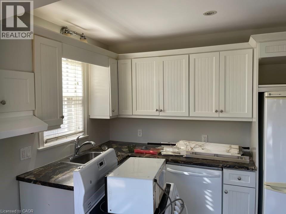 34 Oak Street, Cambridge, Ontario  N1R 4K6 - Photo 18 - 40743305