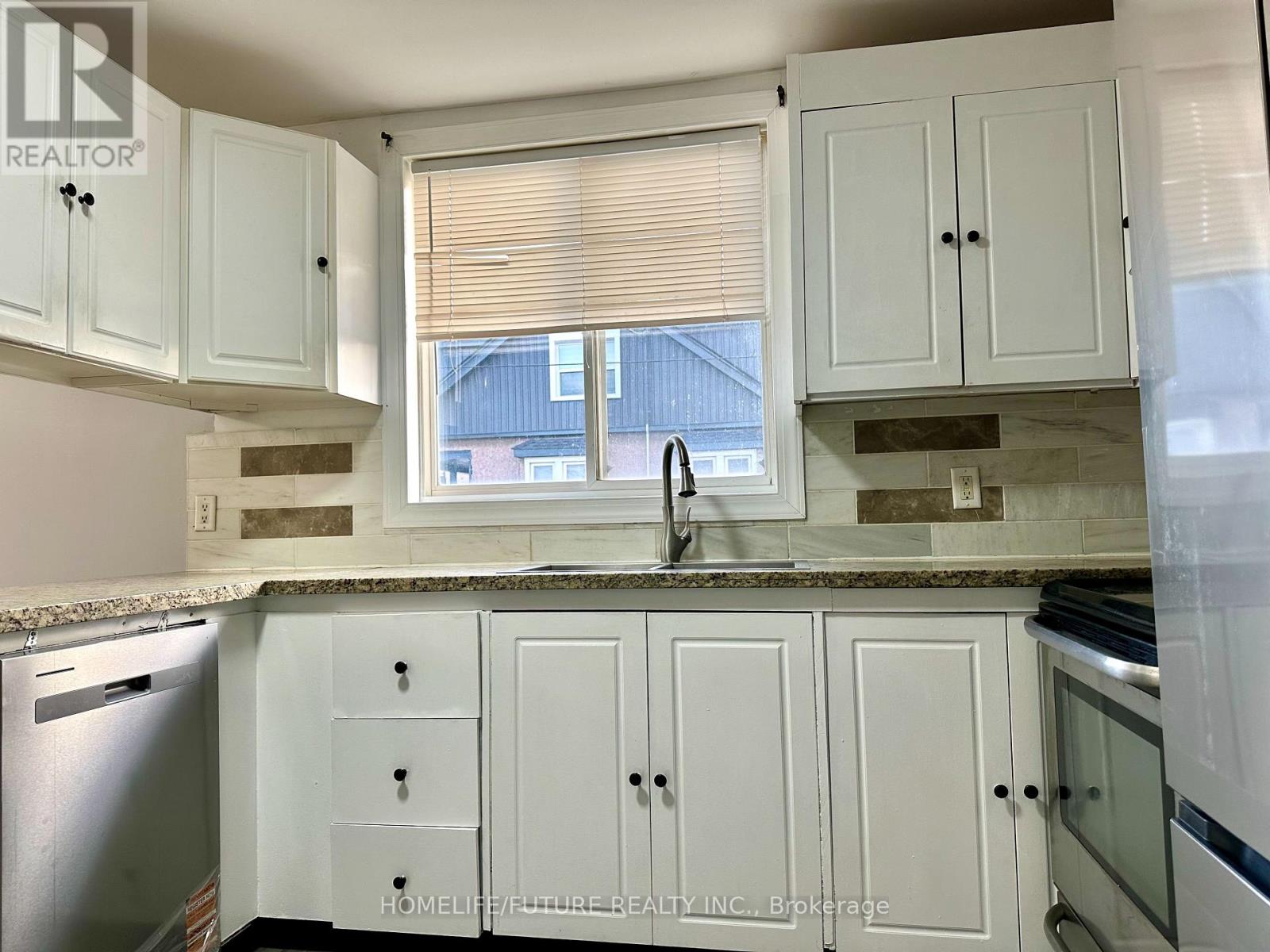 117 Harmony Avenue, Hamilton, Ontario  L8H 4Y2 - Photo 10 - X12824970