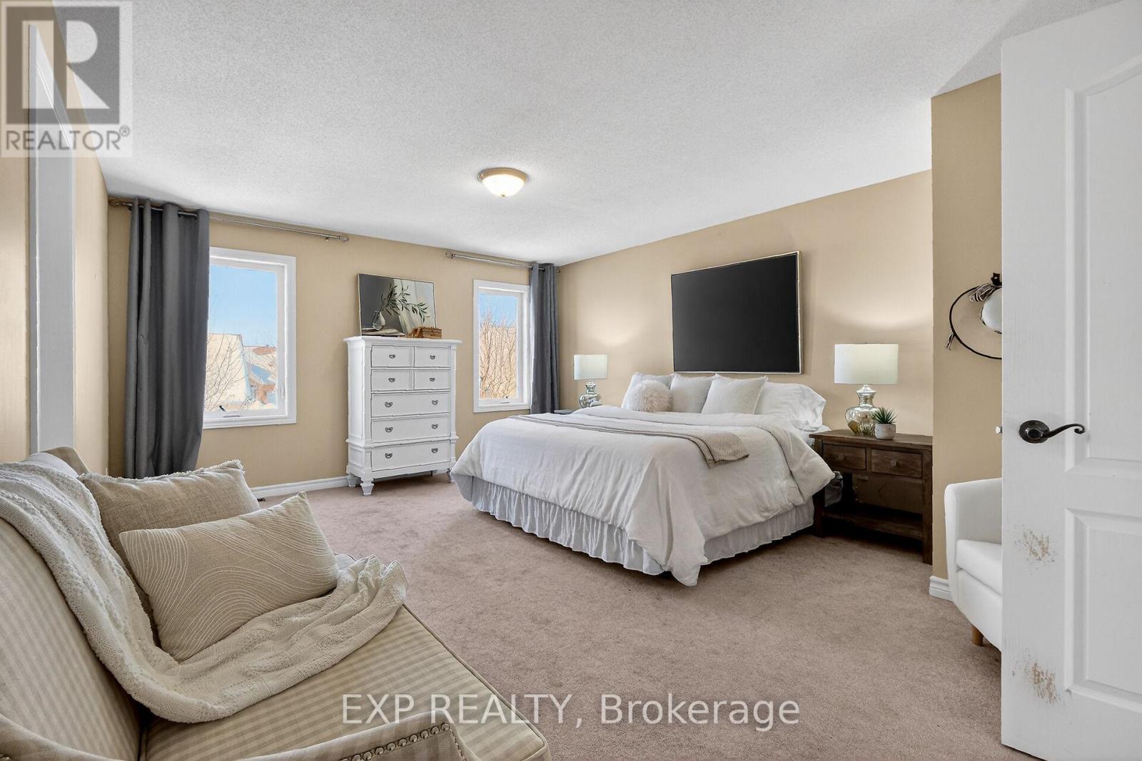 32 Olde Towne. Avenue, Russell, Ontario  K4R 0A5 - Photo 18 - X12825550