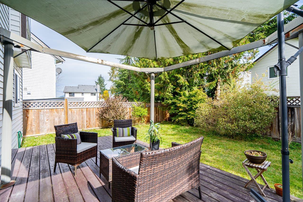 15478 90 Avenue, Surrey, British Columbia  V3R 9J4 - Photo 1 - R3089948