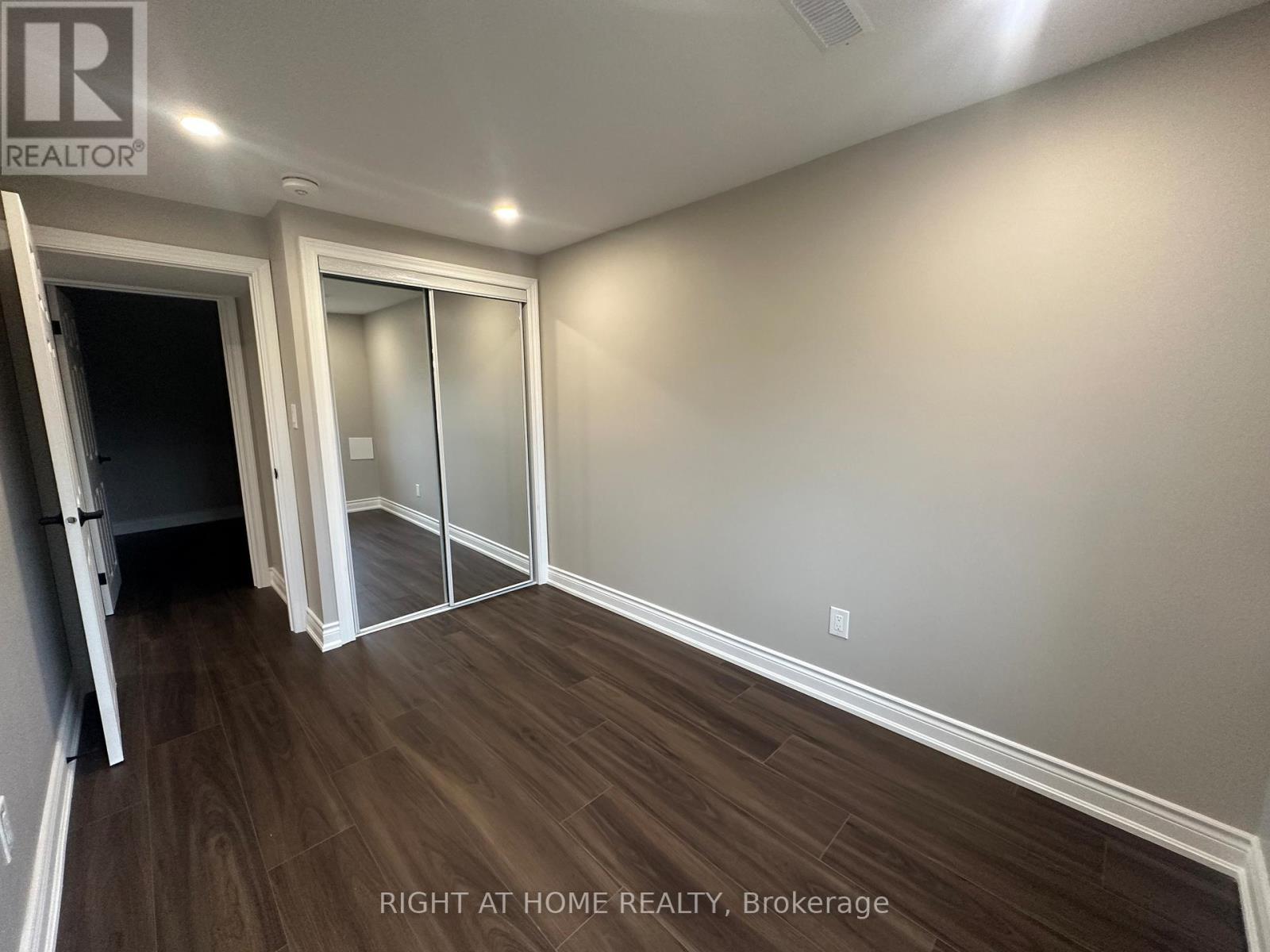 Lower - 61 Anderson Road, Brantford, Ontario  N3T 0S2 - Photo 5 - X12825536