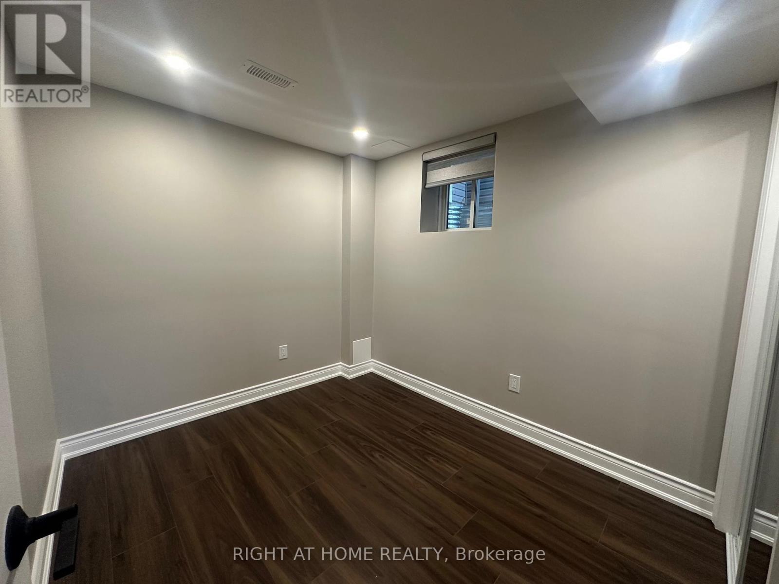 Lower - 61 Anderson Road, Brantford, Ontario  N3T 0S2 - Photo 6 - X12825536