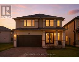 29 ROSELAWN AVENUE, Hamilton, Ontario